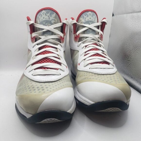 Nike Lebron James 8 V/2 SZ 11.5 White Sport Red Miami Heat Elite 429676-100 - Picture 4 of 9